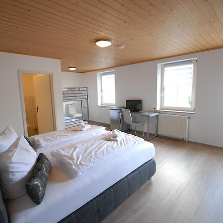Adler Treuchtlingen Hotel Esterno foto