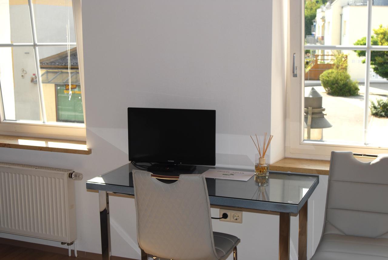 Adler Treuchtlingen Hotel Esterno foto
