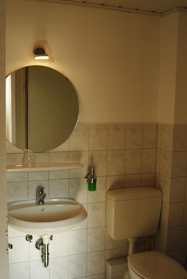 Adler Treuchtlingen Hotel Esterno foto
